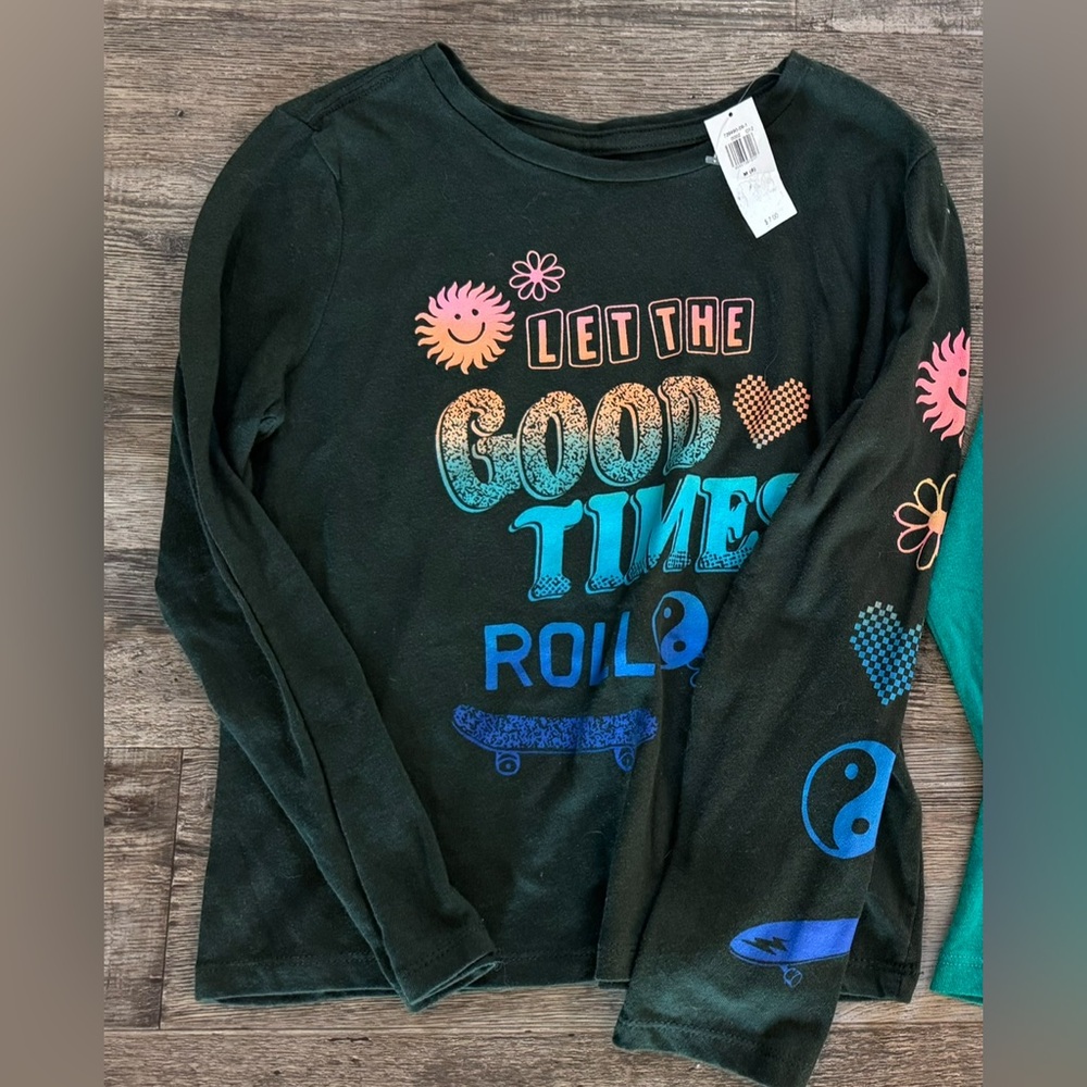 5/$25 NWT Old Navy Girls Size 8 Long Sleeve Top
